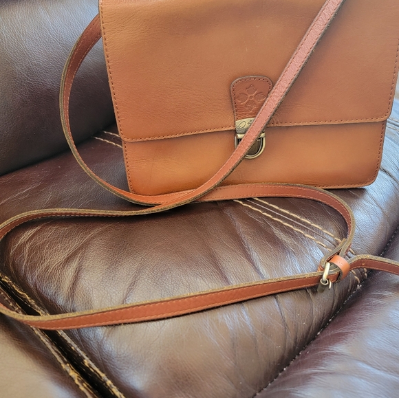 Purse - Picture 2 of 9